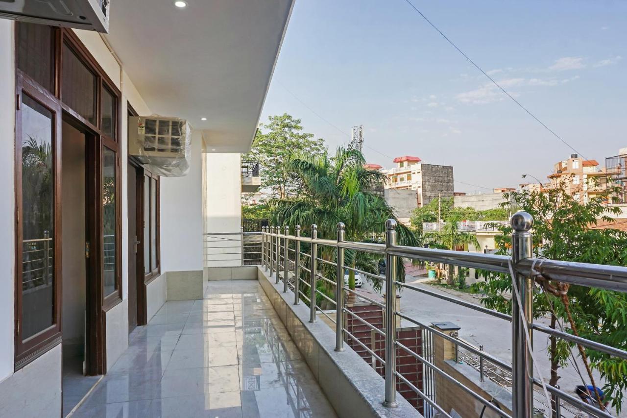 Hotel O Quadis Noida Buitenkant foto