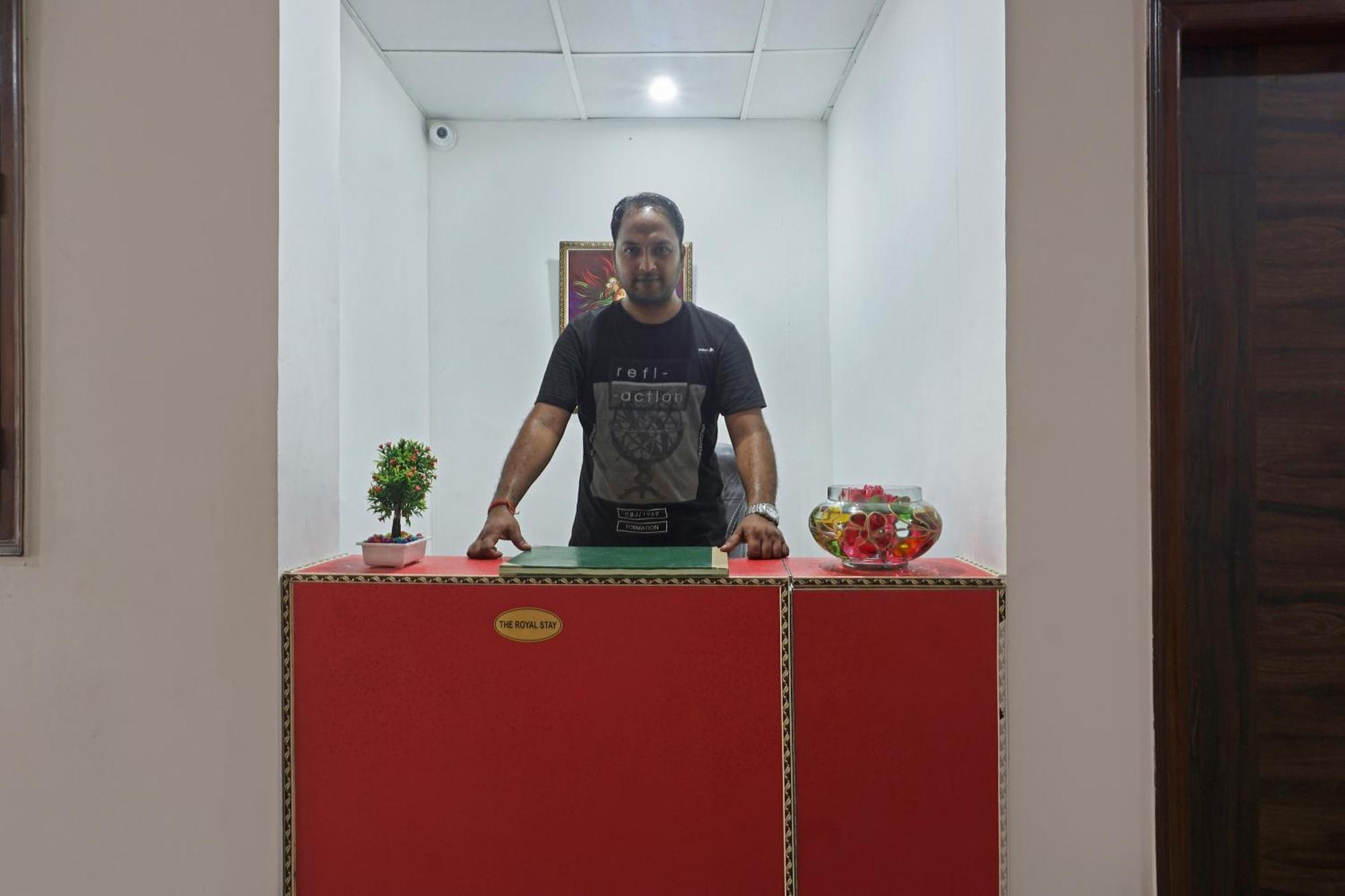 Hotel O Quadis Noida Buitenkant foto