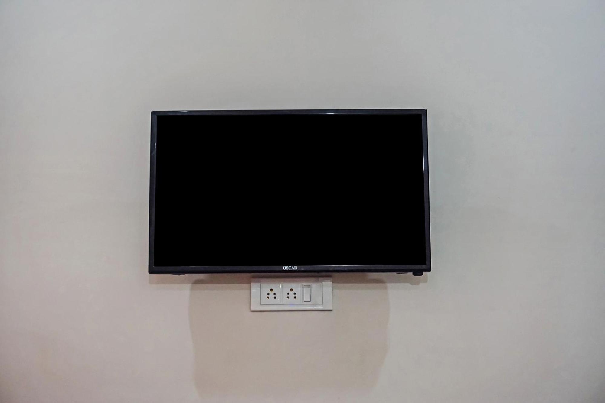 Hotel O Quadis Noida Buitenkant foto